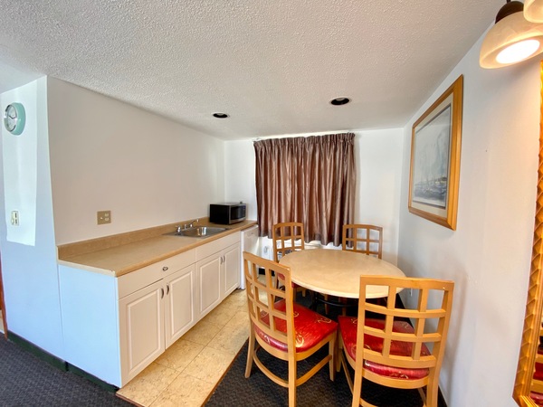 Value Suite Photo 2